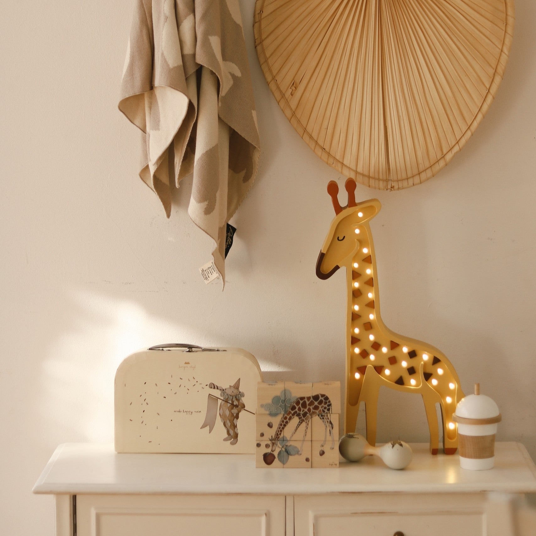 Little Lights Giraffe Lamp
