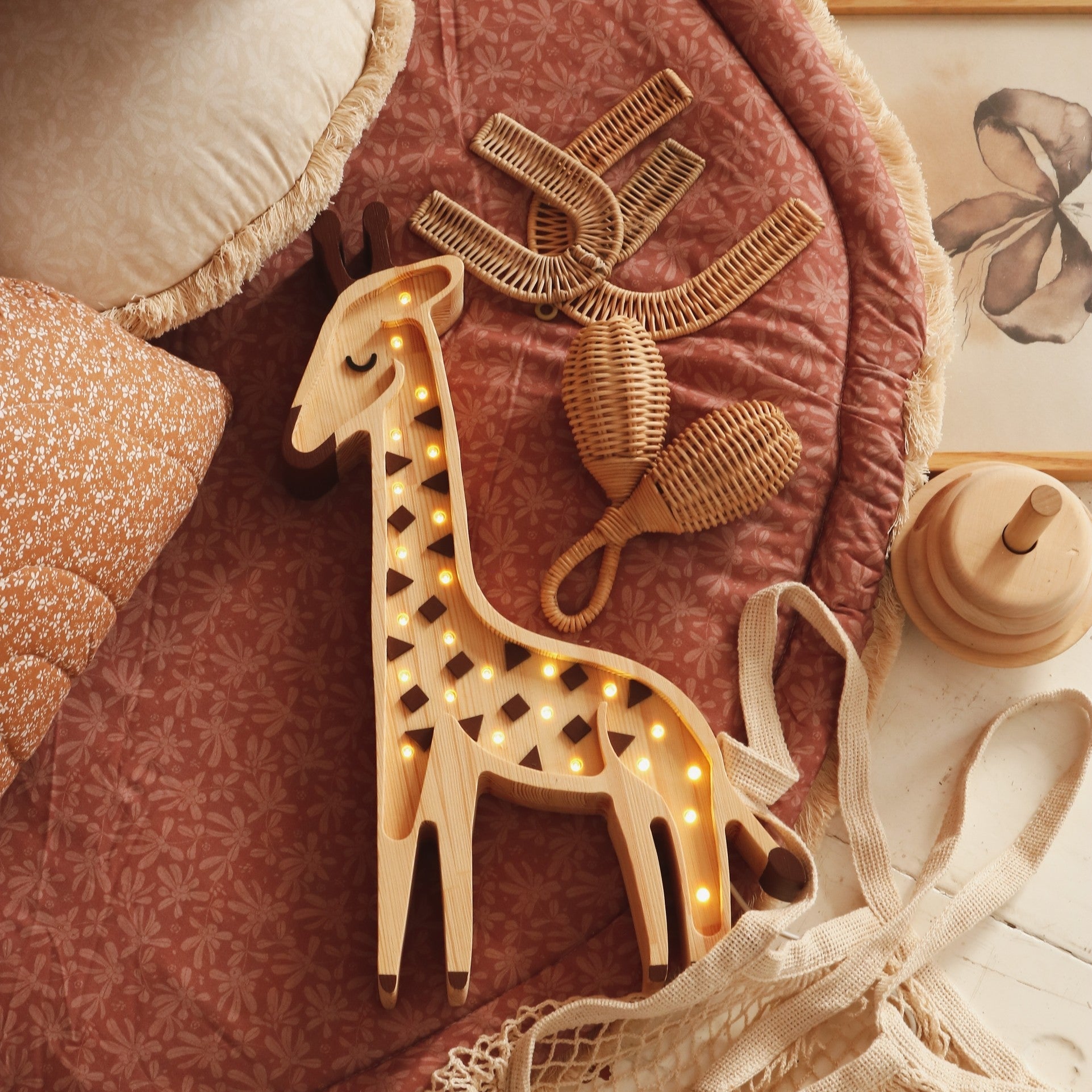 Little Lights Giraffe Lamp